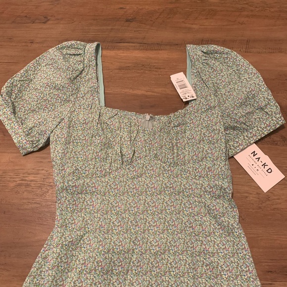BNWT NA-KD summer dress - Picture 4 of 5